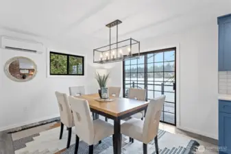 Dining room.