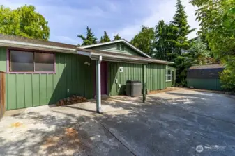 Side Yard Parking/Patio