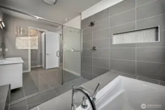 photo shown in homesite #6