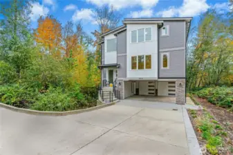 Secluded yet near everything in prime Bellevue location