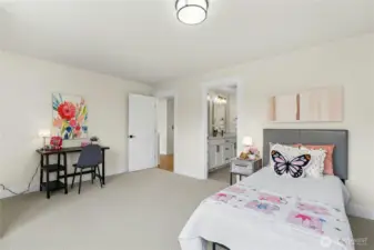 Perfect kids room with ensuite bath and walk-in closet