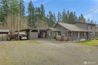 Tons of exterior parking