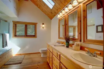 Primary bath