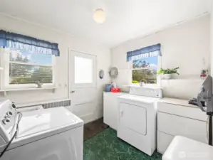 Laundry/mud room