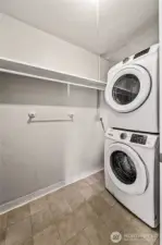 In unit laundry.
