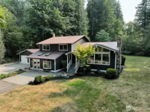 Located amongst the grand estates of Ring Hill in Woodinville, this stunning home and property is a private paradise. The area is known for its lush green spaces and quiet streets, offering  a serene and comfortable living environment.