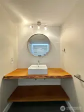 Bringing the outside in with the live edge vanity.