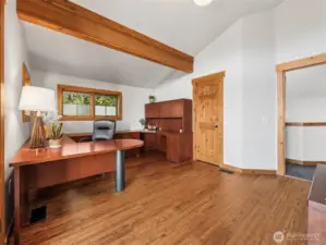 Office/Den/4th Bedroom with deck access