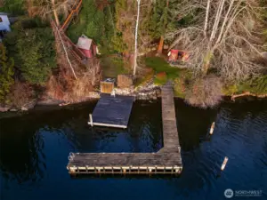 Private landing where the log cabin sits at the base and the lookout is above