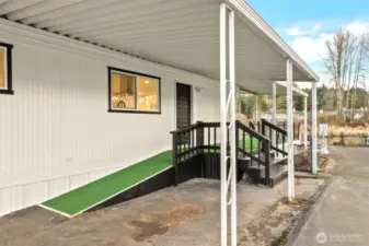 Front Entrance/Ramp