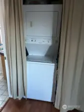 3843 Laundry