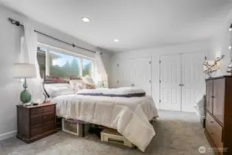 West wing bedroom 1 (largest bedroom)