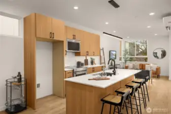 Chef's Kitchen featuring an oversized island with plenty of eating space