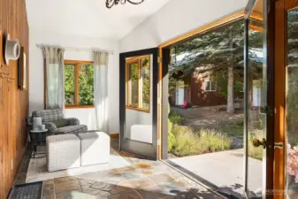 Entryway sun and mudroom.