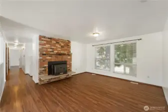 Big bright windows letting in lots of natural light.