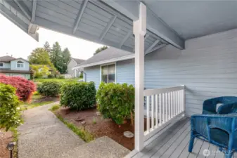 Front porch with view to the street.