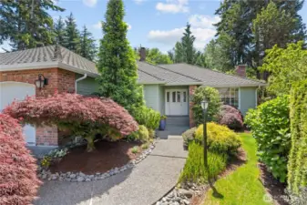 Mature landscaping helps to keep your home oh so private