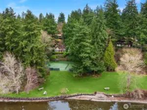 Beaux Arts Beach and tennis courts.