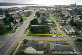 Property dimensions are approximate