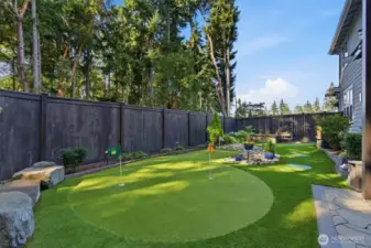 Your own putting green!