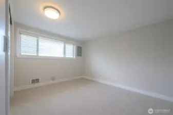 Bedroom 2 with new carpet