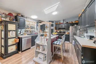 Kitchen with center island