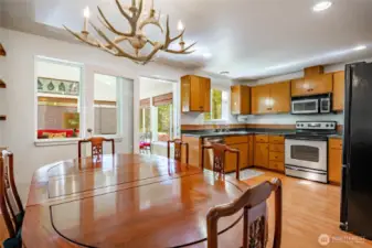 Nice size kitchen with dining area. Led lighting.
