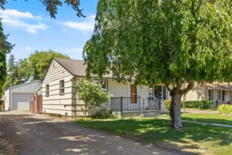 Welcome to 807 S. Maple Street!