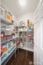 Walk in pantry