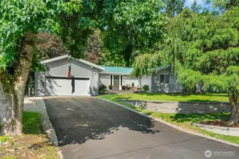 Welcome to this beautifully remodeled 4-bedroom, 2.5-bathroom rambler nestled in the highly sought-after Briarwood community!