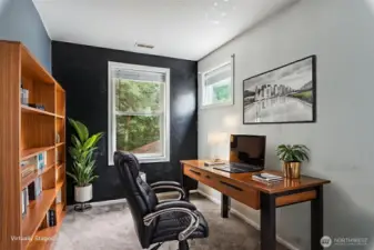 den virtually staged