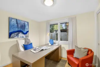 Main Level Office/4th Bedroom w/adjacent 3/4 bath