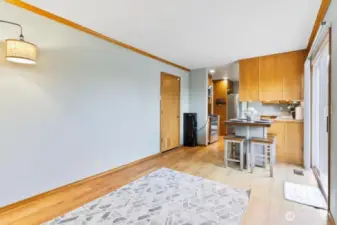Kitchen flows into Family room!