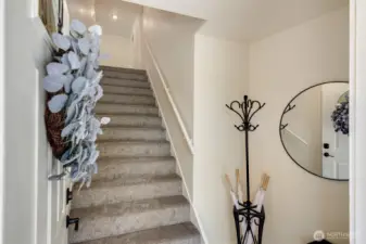 Entry to upper unit
