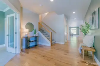 Spacious and welcoming enrtance to the home
