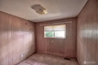 Bedroom 2 has lots of natural liht.