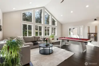 Main House-Bonus/Rec Room