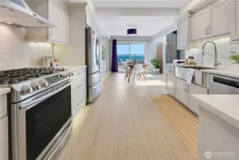 Kitchen. Door behind leads to small pantry & main floor full bath also off bedroom