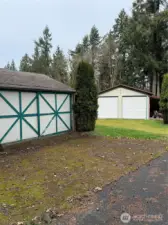 Barn