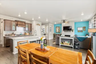 Plenty of space to entertain and stretch out the dining table to accommodate guests for the holidays or simply a weeknight breakfast, lunch or dinner.