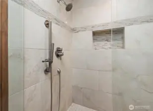 Huge walk in shower