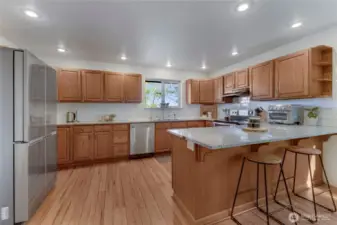 So much counter space! I can smell the cookies now!