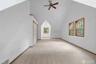Other side of upstairs bedroom - this room is big enough for 2 bedrooms!
