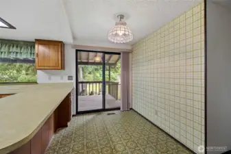 Eating space in the kitchen