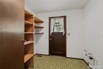 Main level laundry