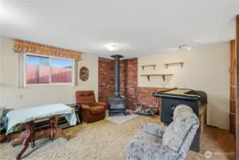 Here you can see the free standing fire place and the wet bar