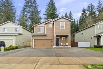 Parking for four vehicles in the driveway