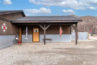 Views of Mill Hill in the distance - an easy walk from your front door.