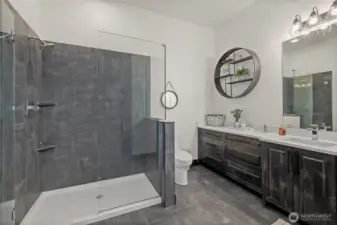 Main bathroom off the entry.