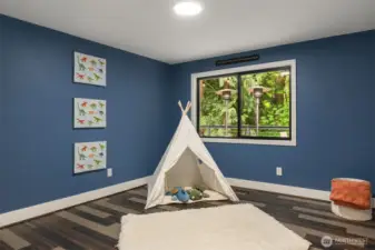 Upstairs bedroom, office or playroom